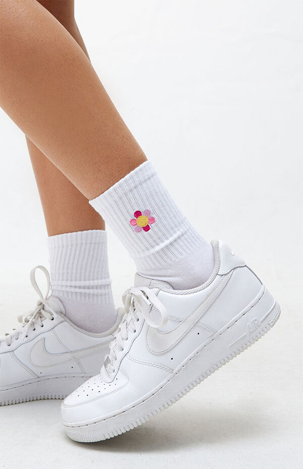 LA Hearts Daisy Crew Socks | PacSun