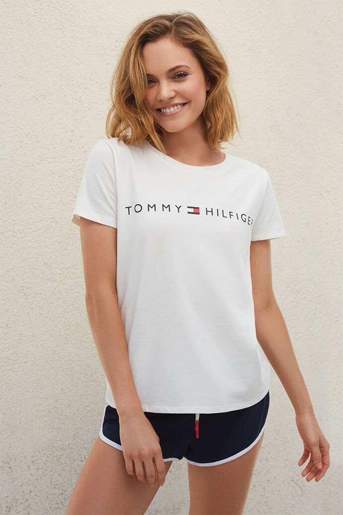 tommy hilfiger basic t shirt women's
