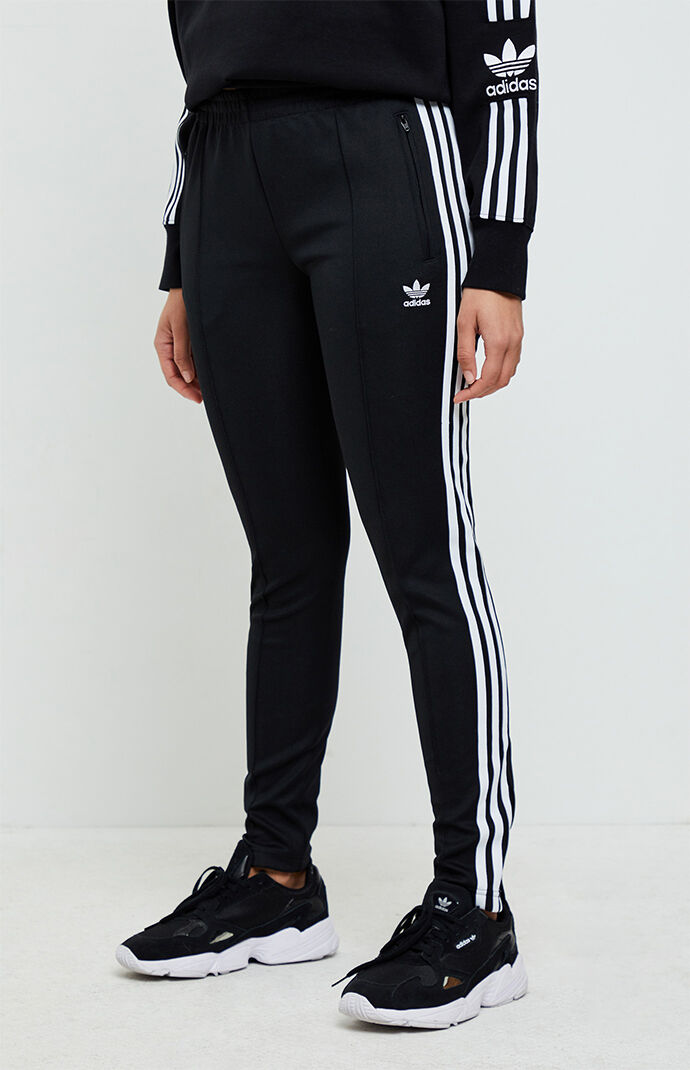 what are those adidas pants everyone wears