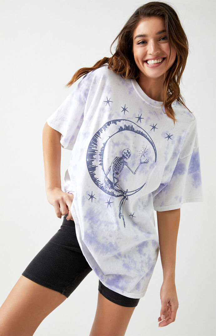Desert Dreamer Skeleton & Moon Oversized T-Shirt | PacSun