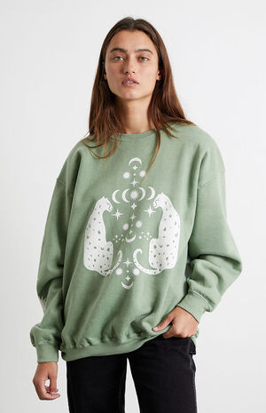 Graphic Hoodies for Women | PacSun