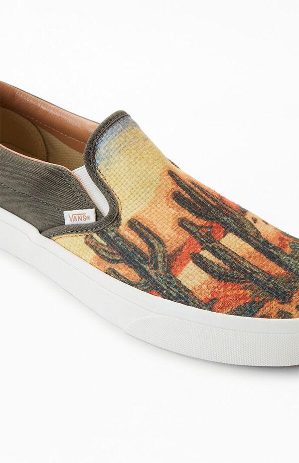 Vans Classic Slip-On Cactus Tapestry Shoes | PacSun