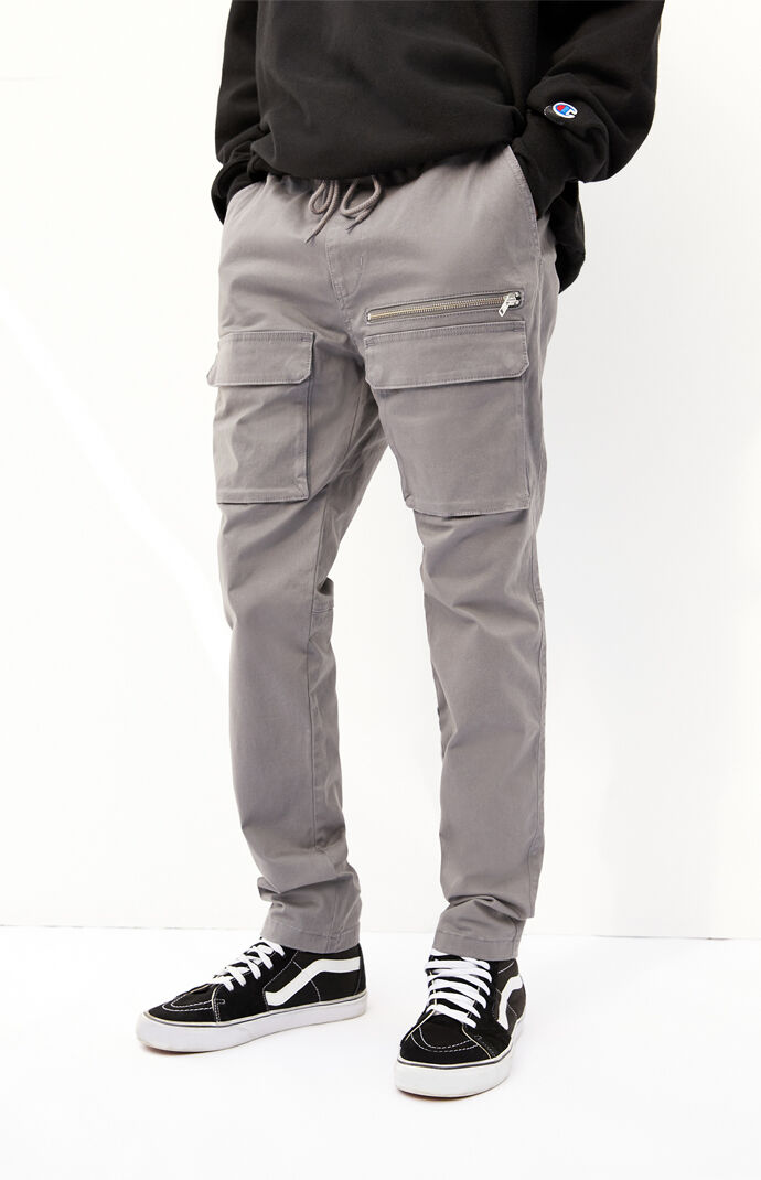 cargo pants pockets in front