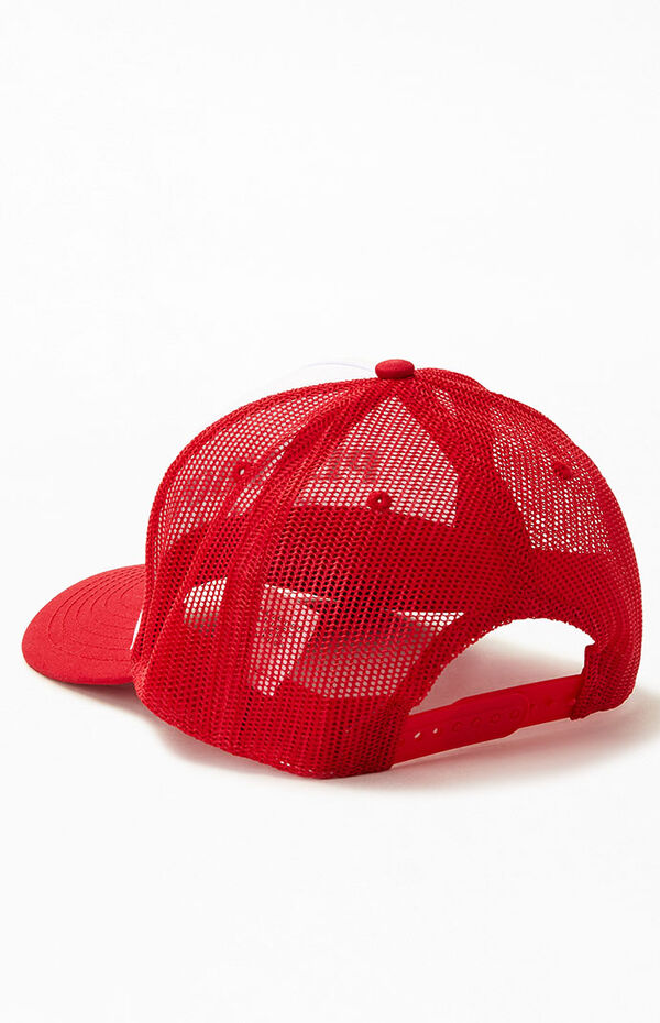 Been Trying to Find this white and red Playboy/Dodgers hat for months. Any  help is appreciated! : r/findfashion