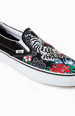 Vans Classic Slip-On Tiger Floral Shoes | PacSun