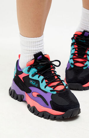 Fila Women's Black & Pink Ray Tracer TR 2 Sneakers | PacSun