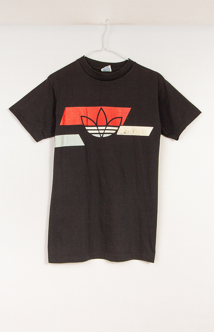 Gewoon plan Soeverein GOAT Vintage Upcycled Adidas '80s T-Shirt | PacSun