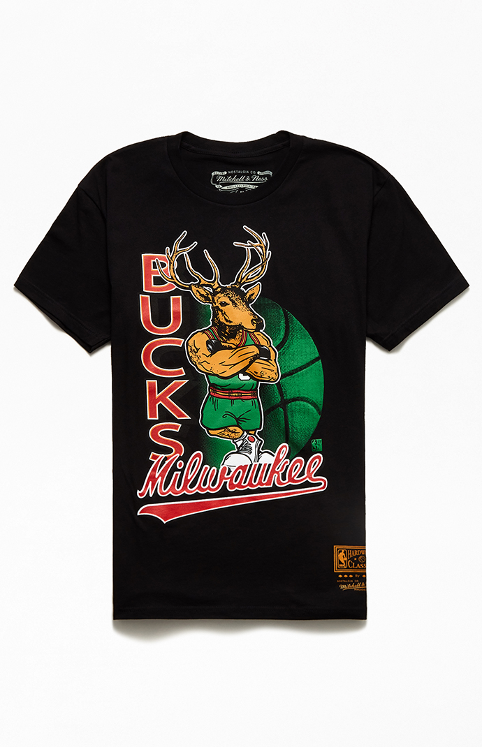 Mitchell & Ness Milwaukee Bucks T-Shirt | PacSun